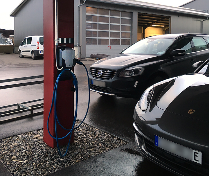 E-Tankstelle bei der Verzinkerei Bühler